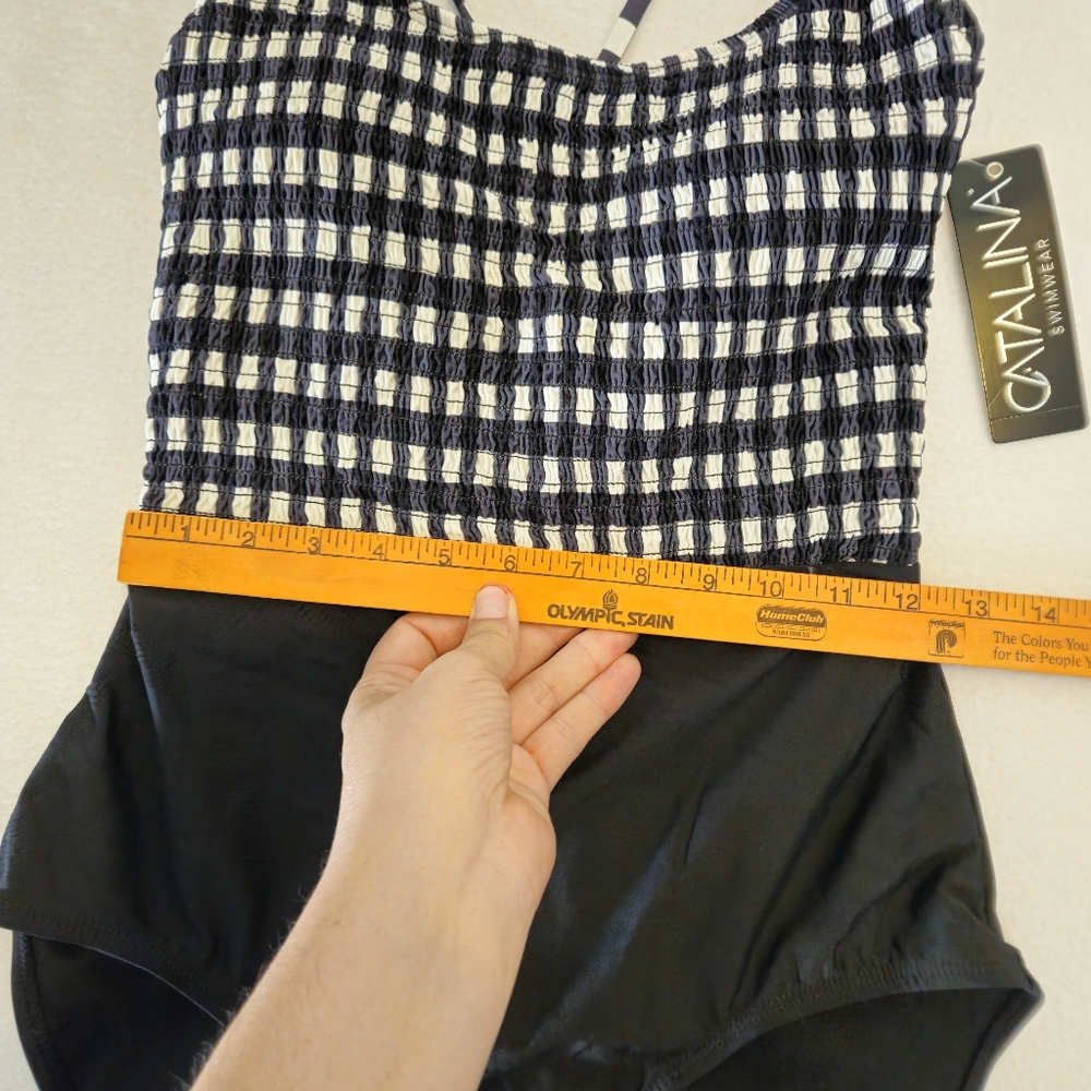 Catalina Black and White Swimsuit NWT Size L